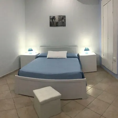Casa Elena * Syracuse